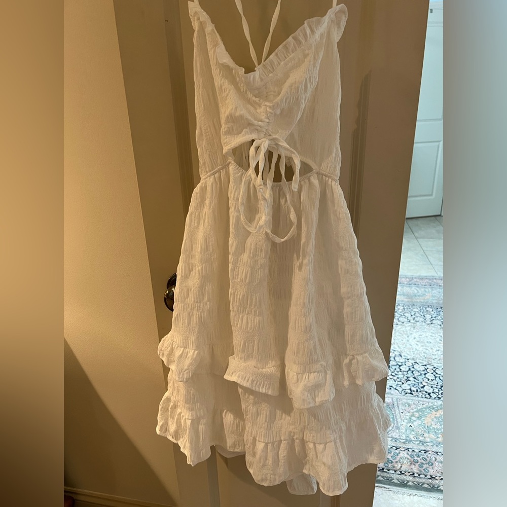 white dress